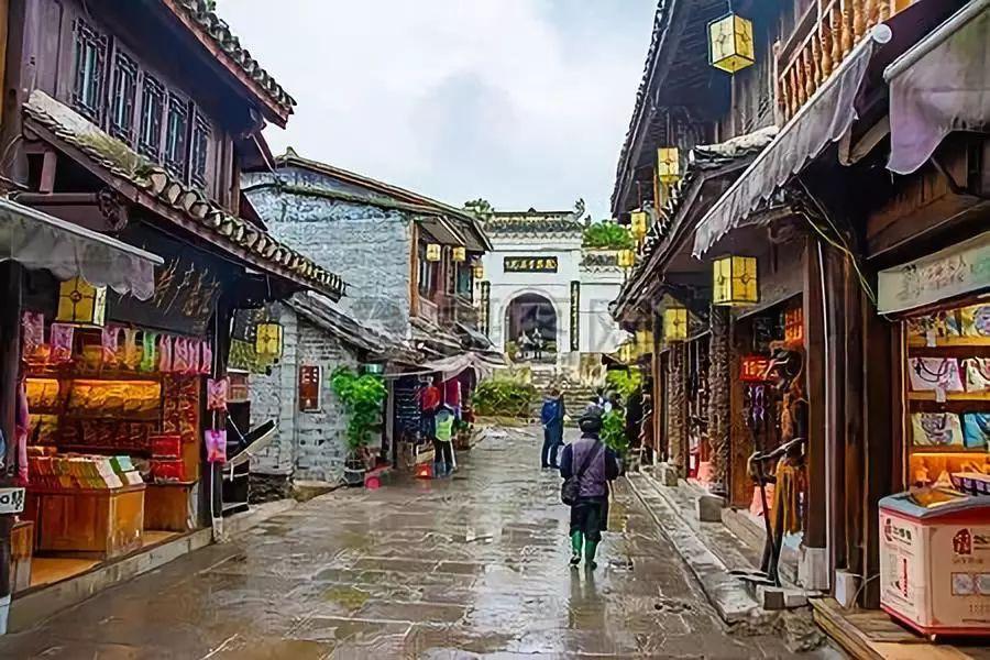 “阻止欧洲背叛”！农民抗议活动席卷欧洲多国